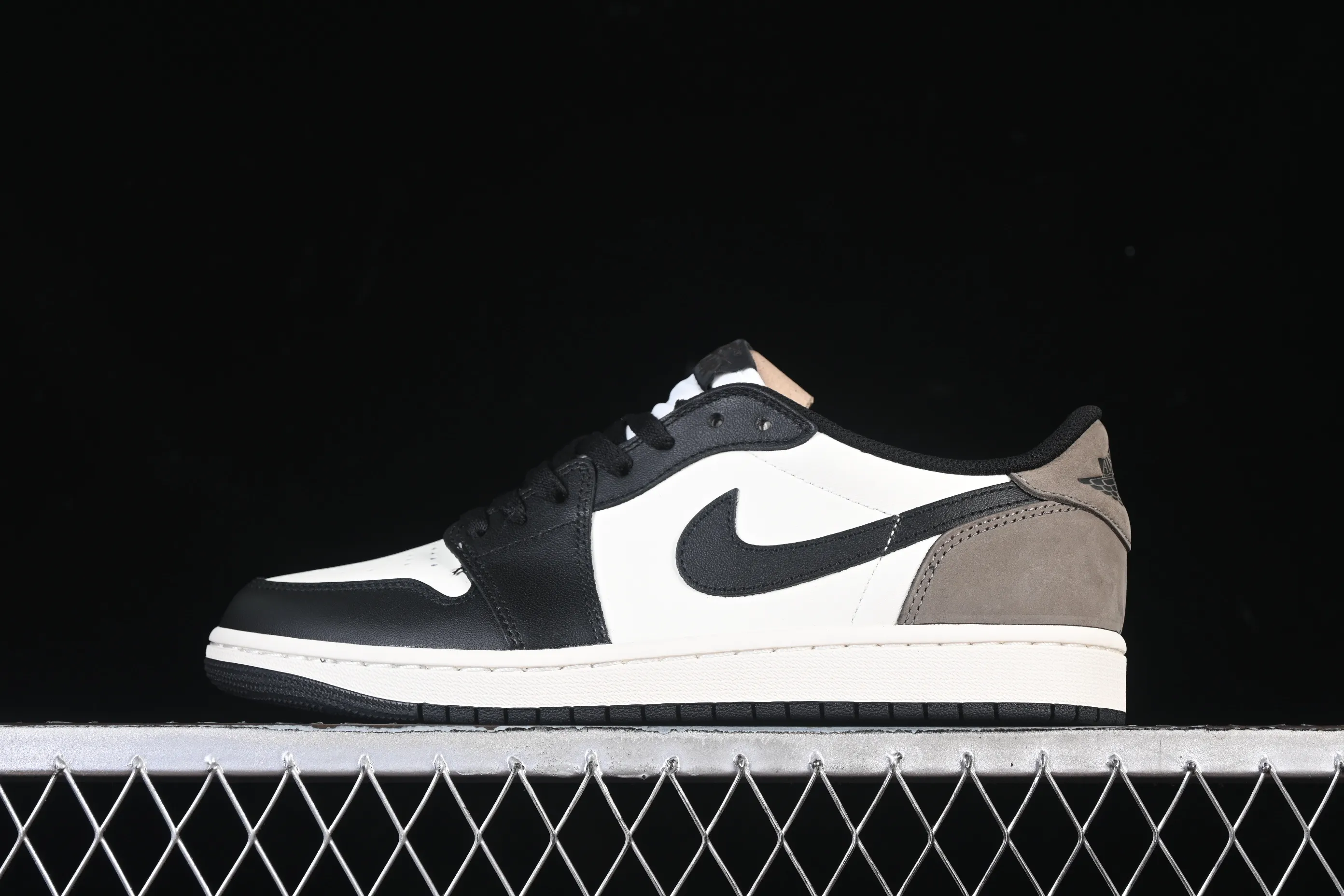 All categories Air Jordan Jordan series basketball shoes Air Jordan 1 Low Air Jordan 1 Low AJ1 Joe 1 Little Mocha Low-top cultural basketball shoes CZ0790-102